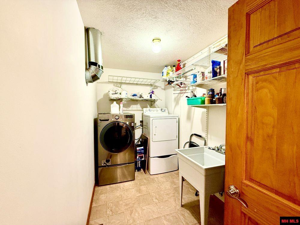 10019 Promise Land Road