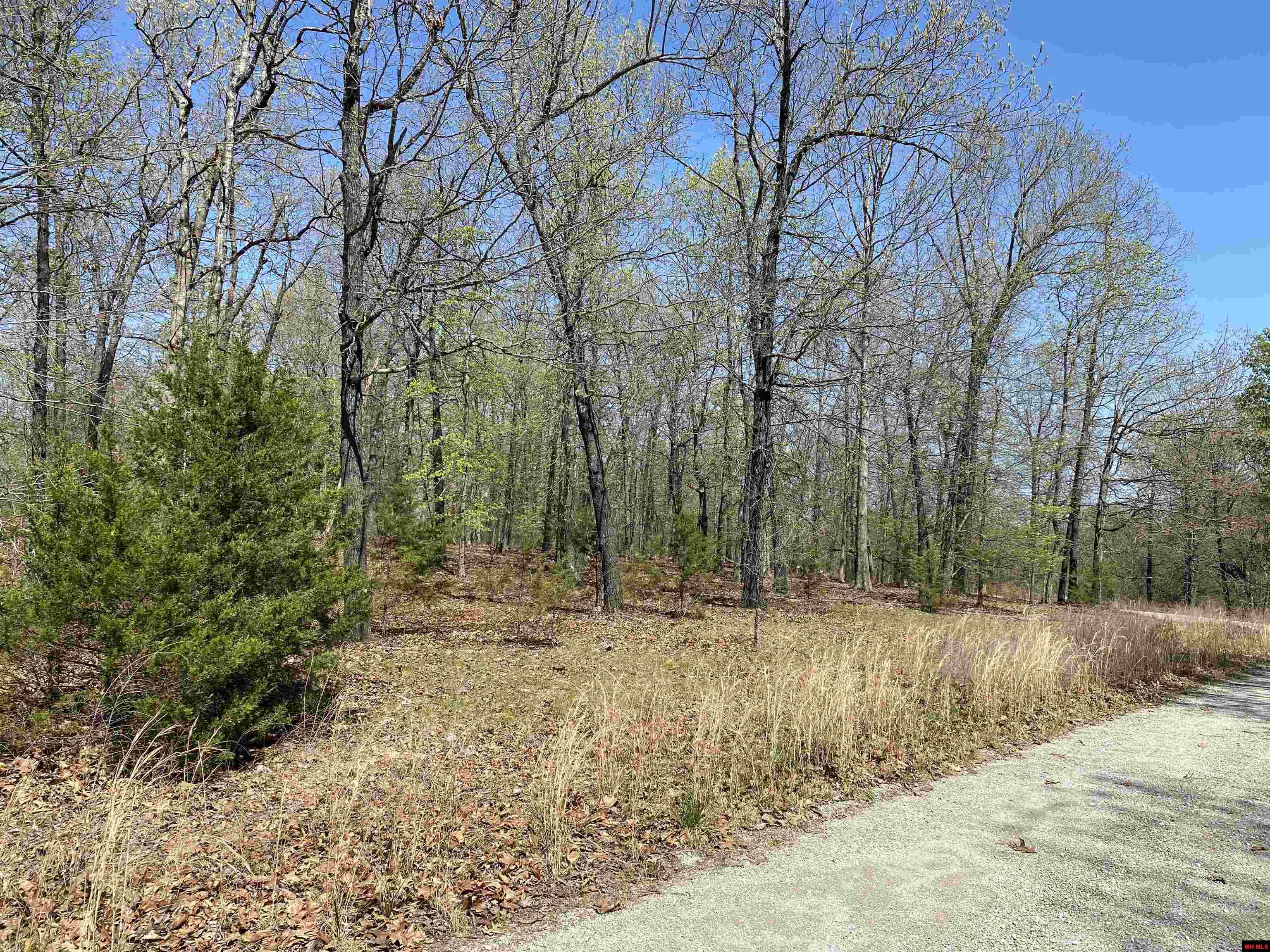 563-00020-000 Sunrise Circle