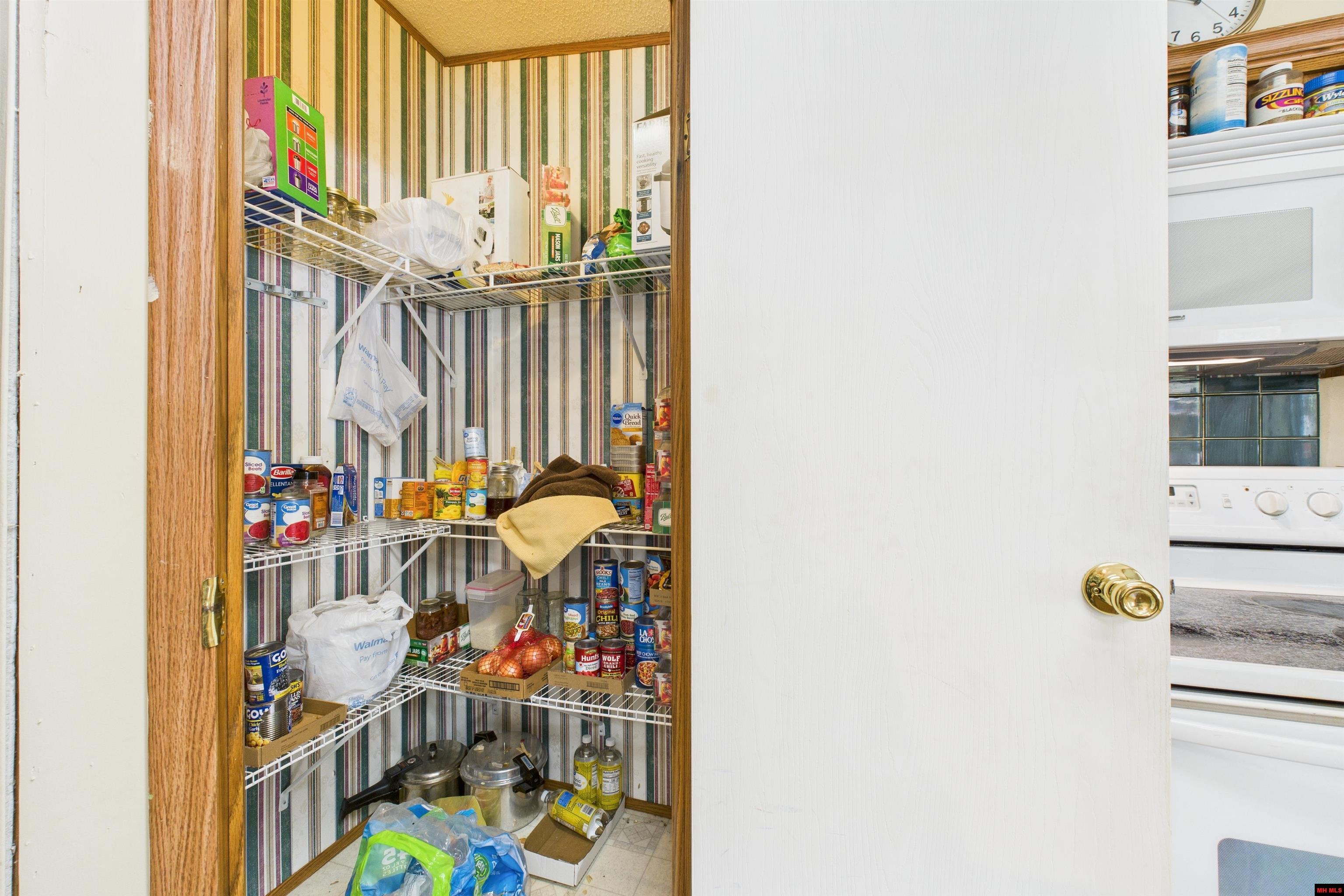 6595 Push Mountain Road