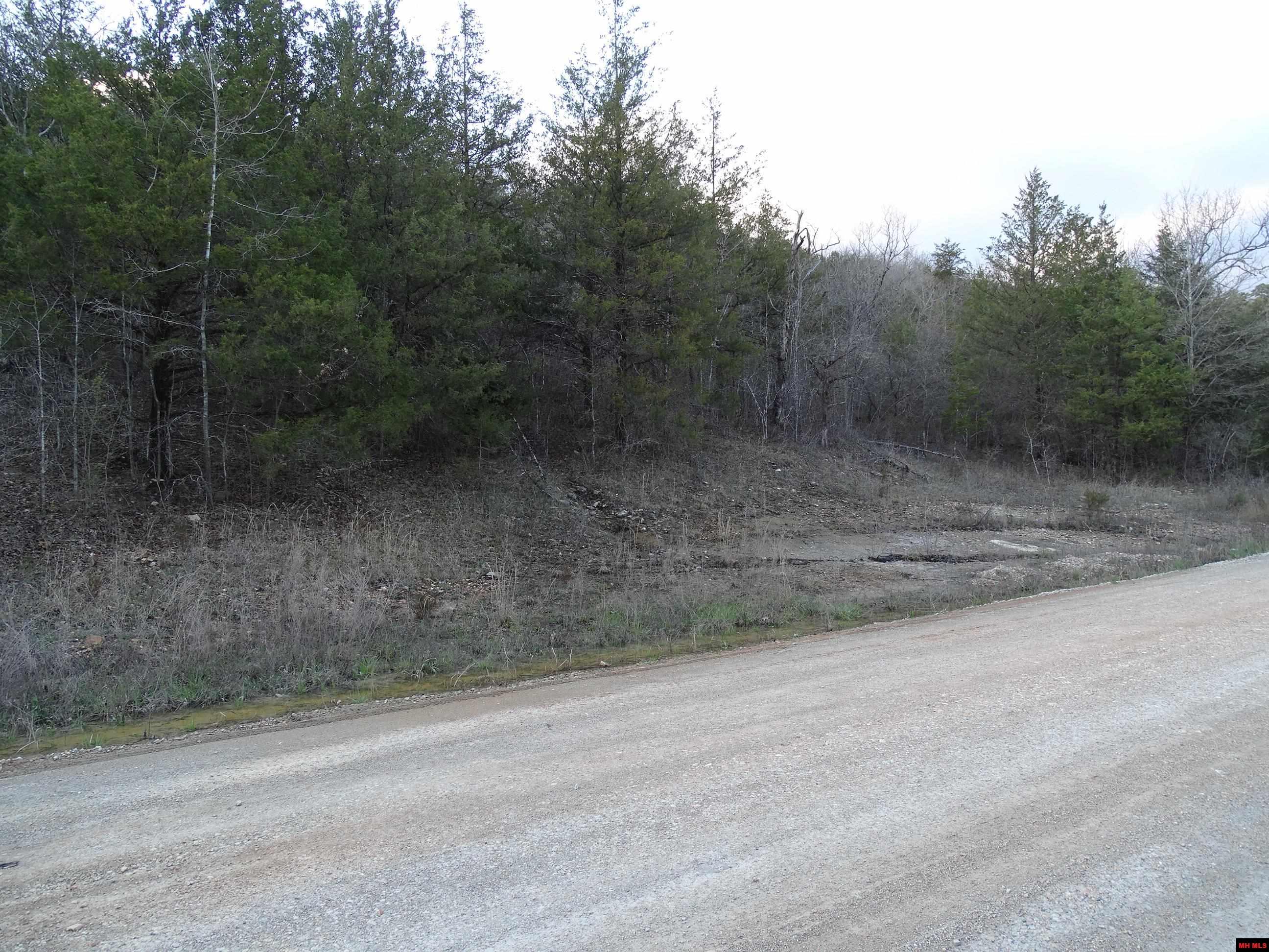 001-00379-001 Mc 6064