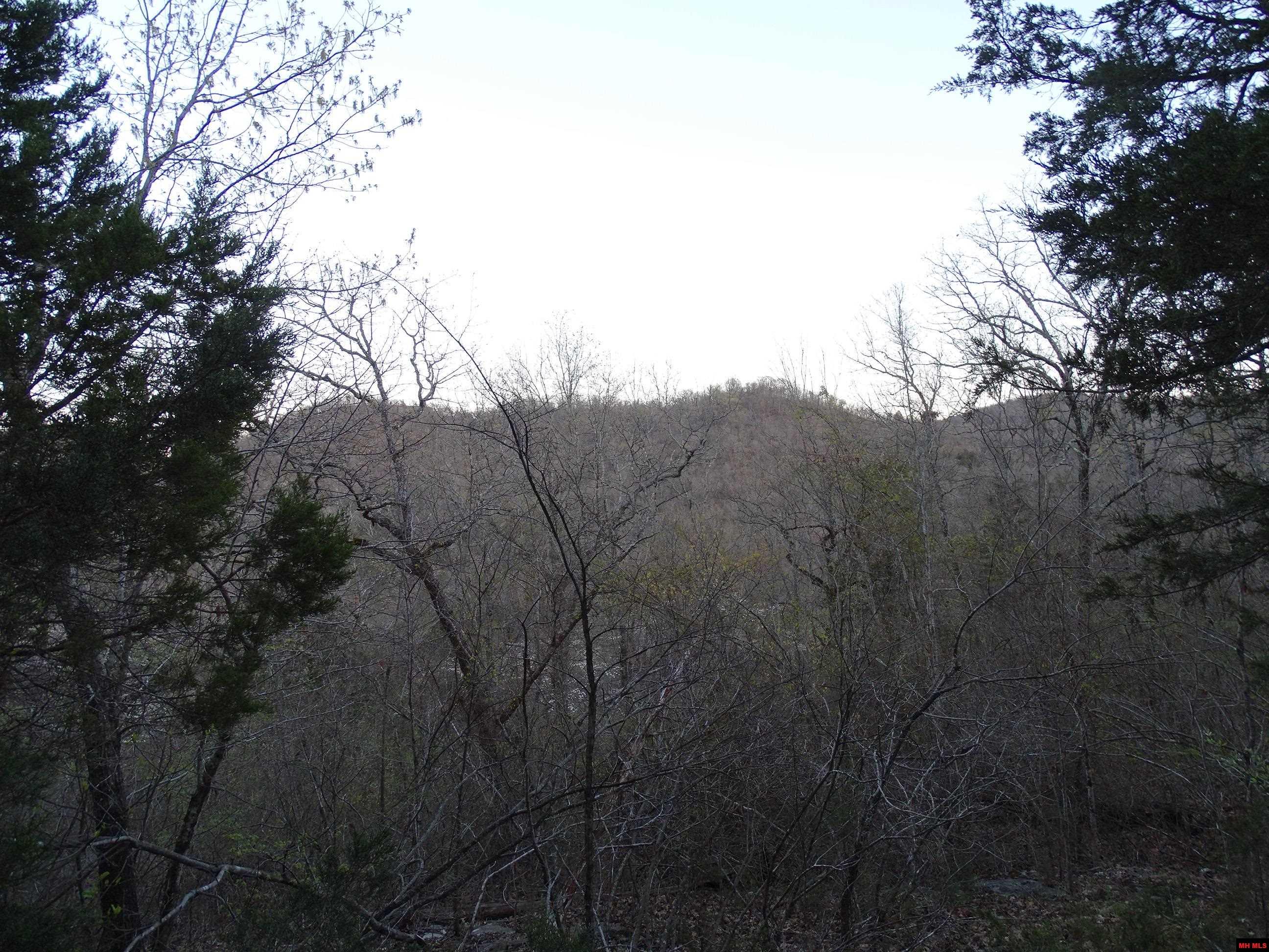 001-00379-001 Mc 6064