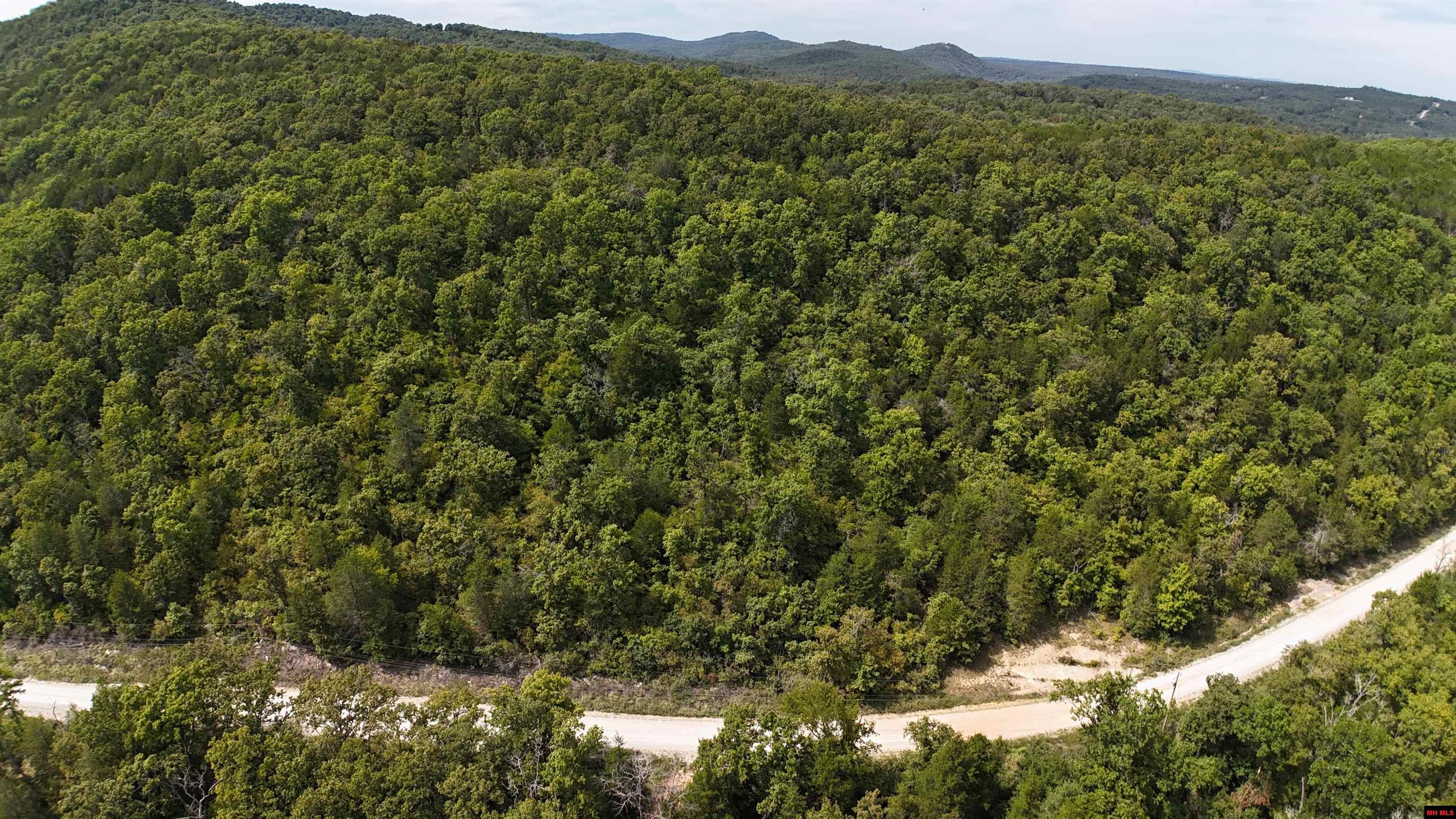 001-00379-001 Mc 6064