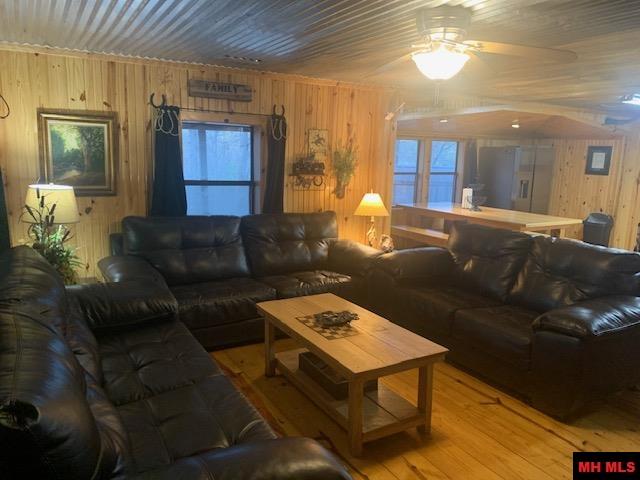 237/236 Pride & Joy Lane