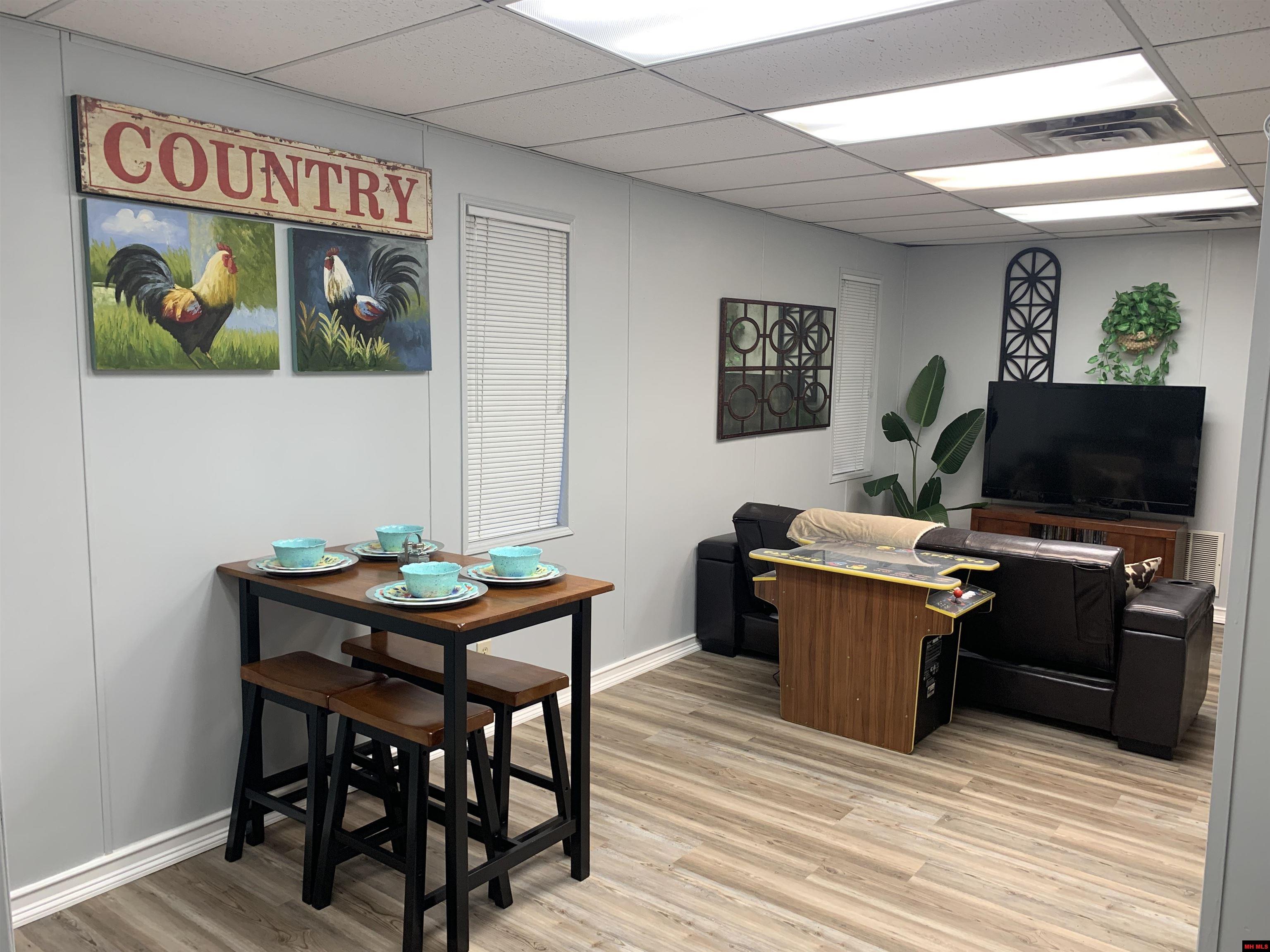 237/236 Pride & Joy Lane