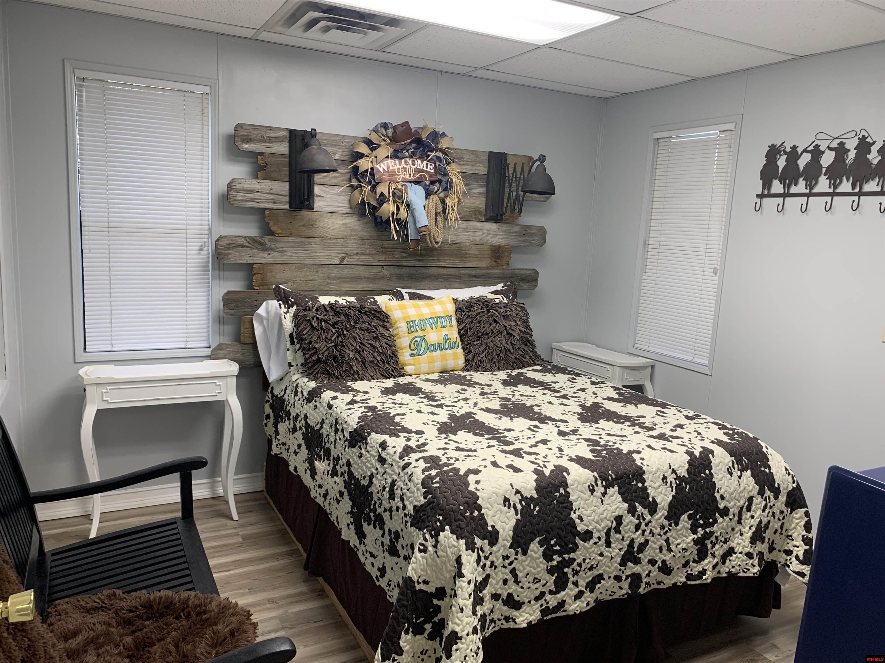 237/236 Pride & Joy Lane