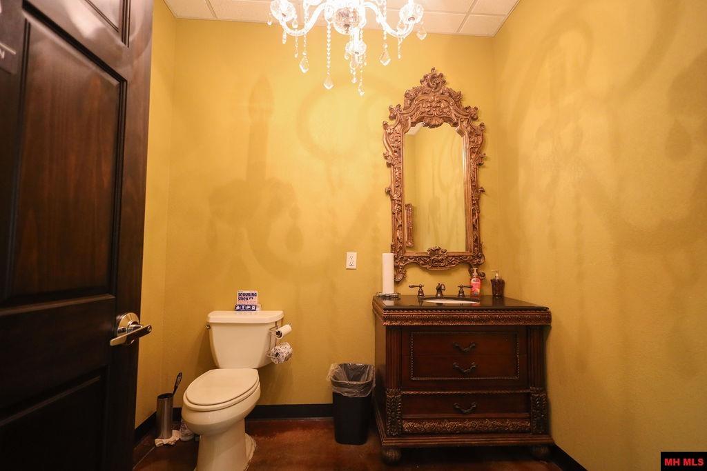 167 TUCKER CEMETERY ROAD Gassville, AR