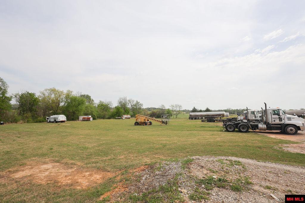 167 TUCKER CEMETERY ROAD Gassville, AR