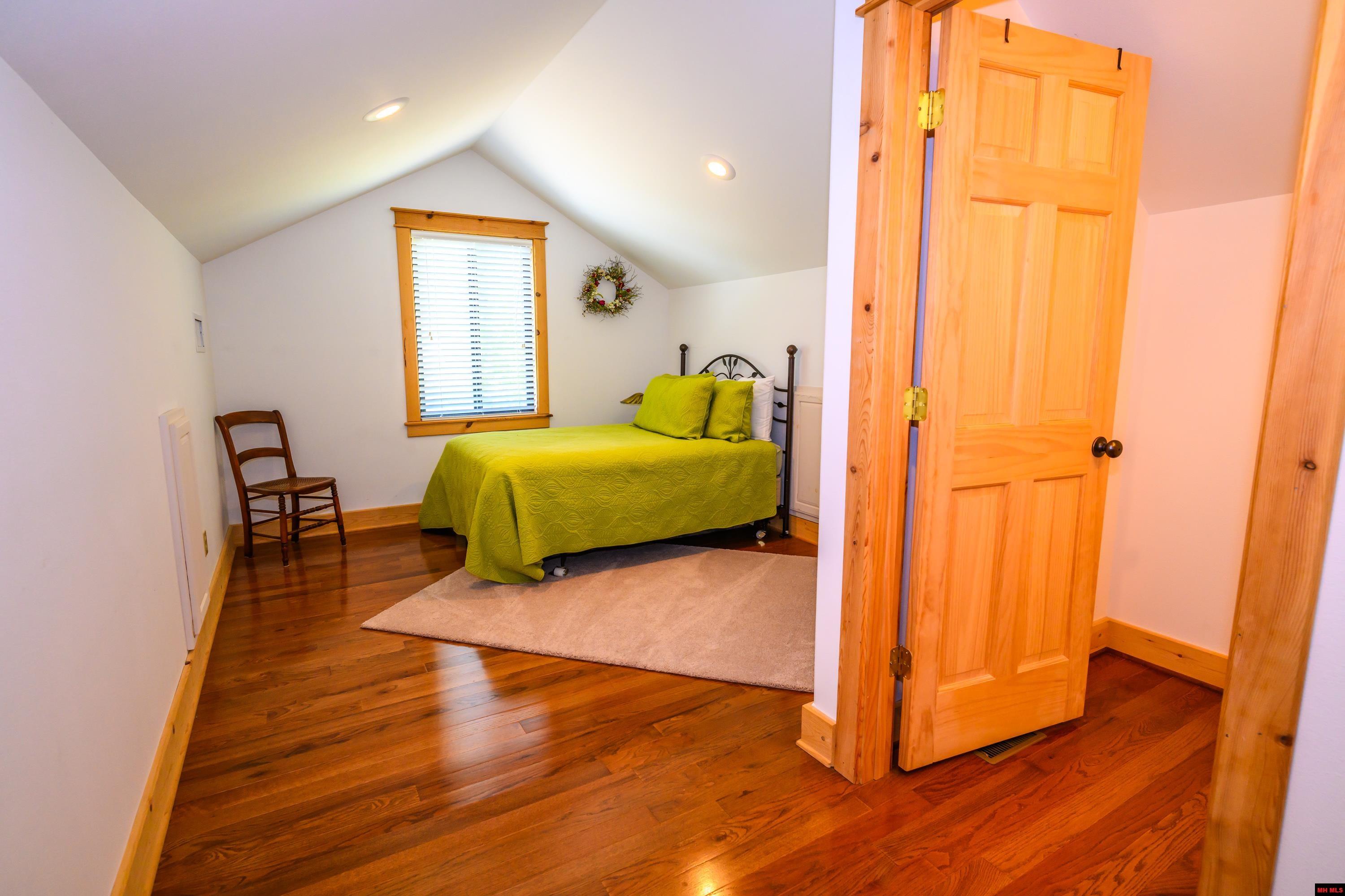 349 MCPHEARSON TERRACE Norfork, AR