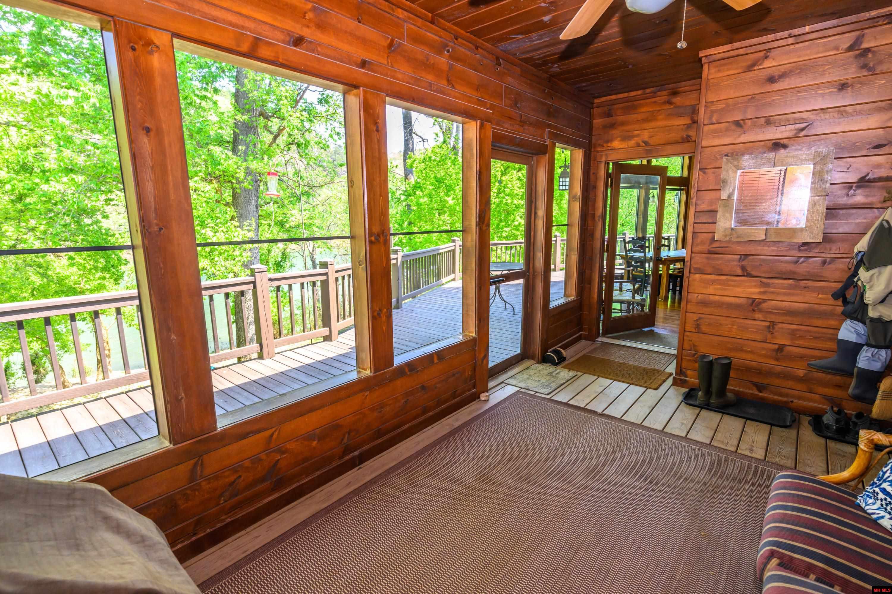 349 MCPHEARSON TERRACE Norfork, AR