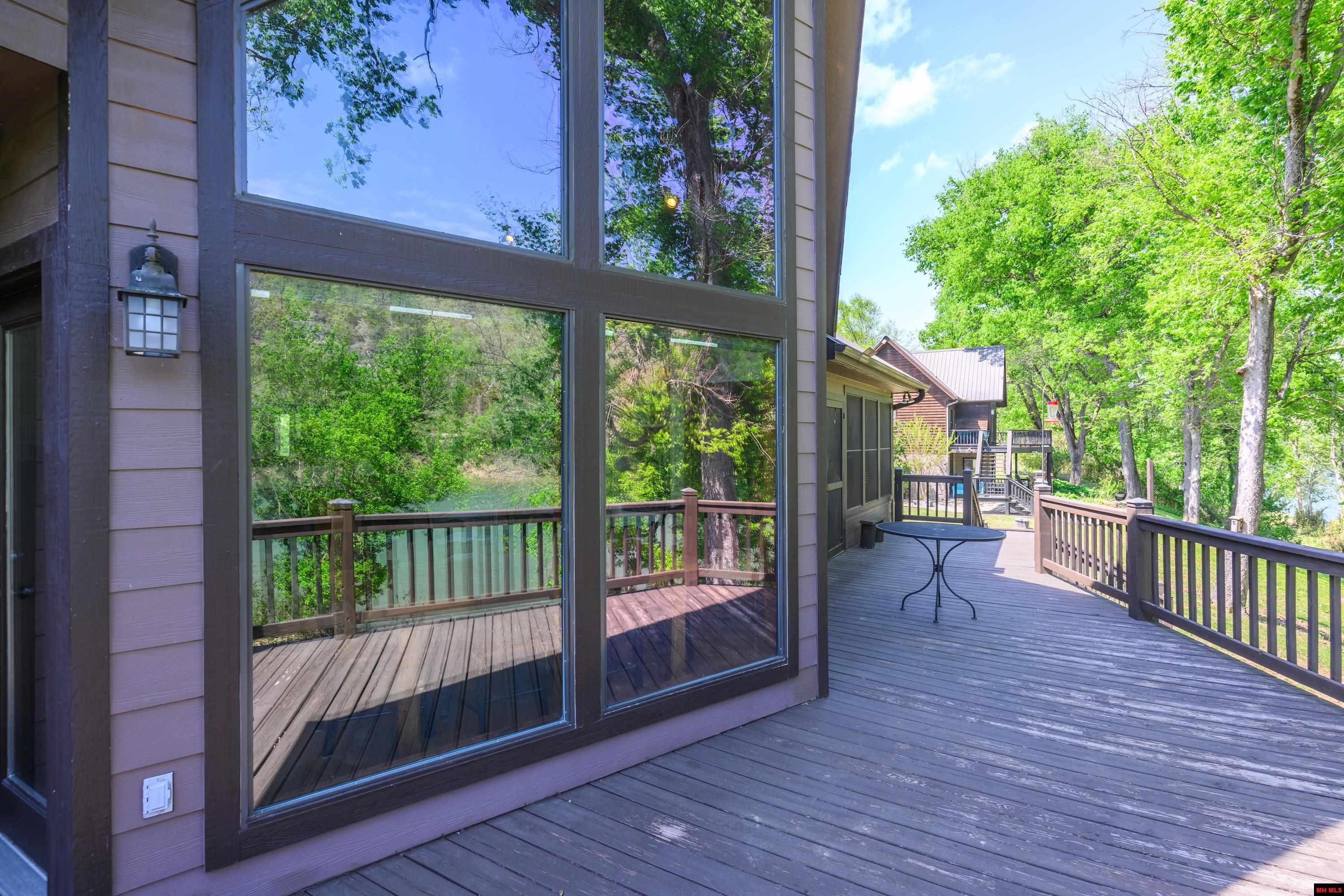 349 MCPHEARSON TERRACE Norfork, AR