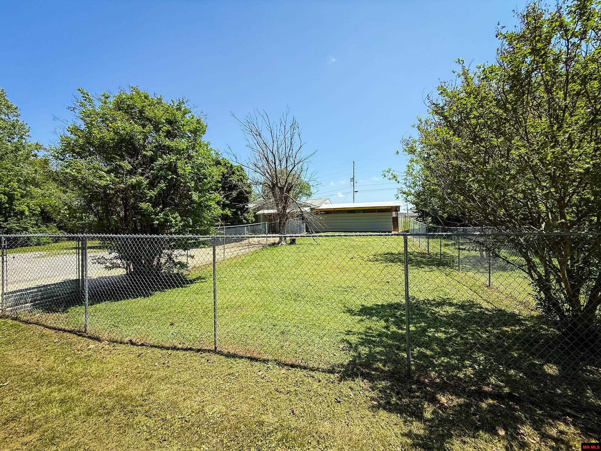 708 COOPER ESTATES DRIVE Mountain Home, AR