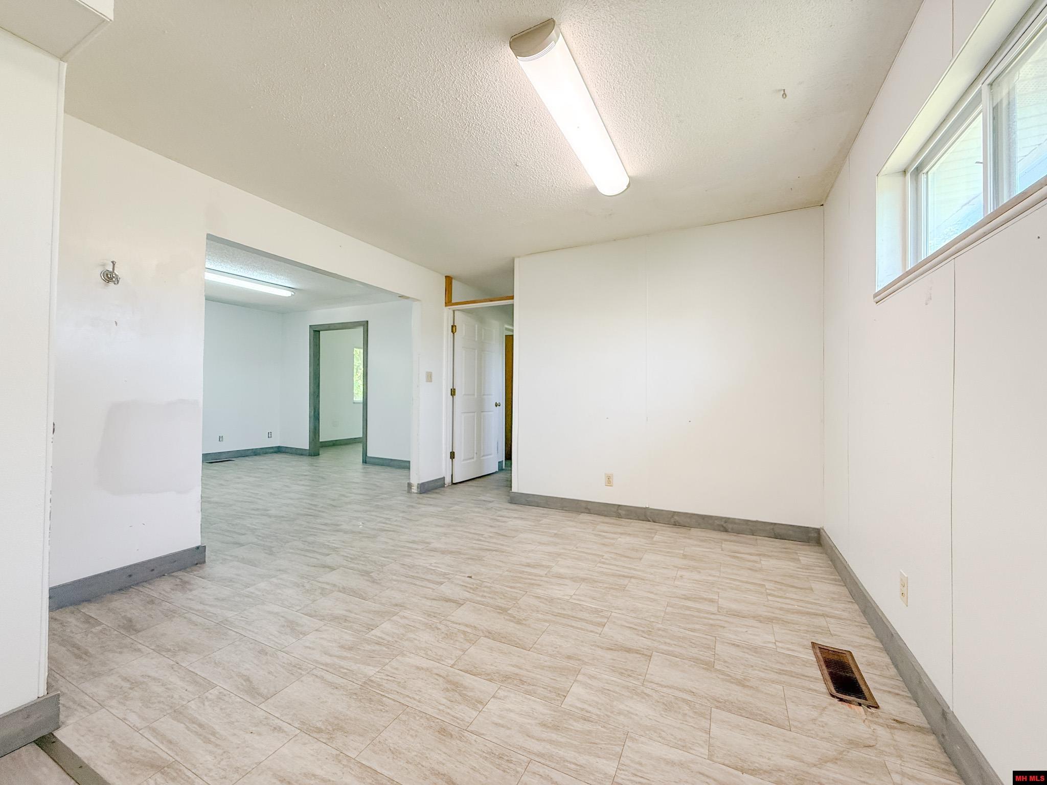 708 COOPER ESTATES DRIVE Mountain Home, AR