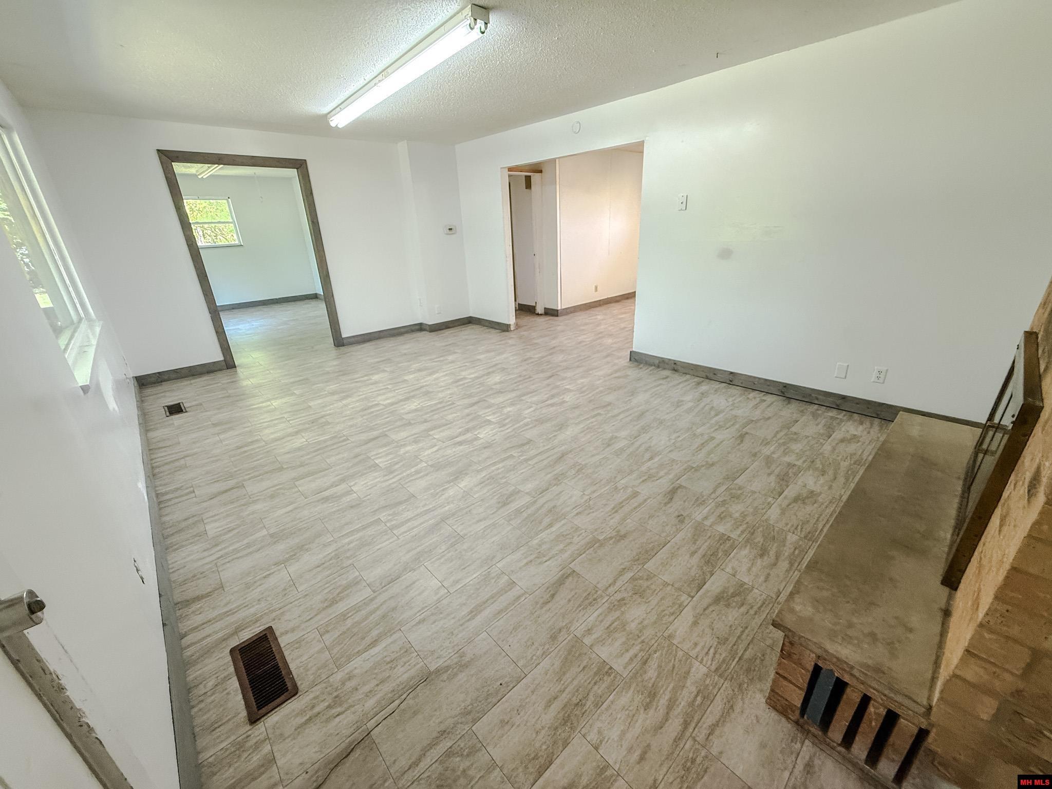 708 COOPER ESTATES DRIVE Mountain Home, AR