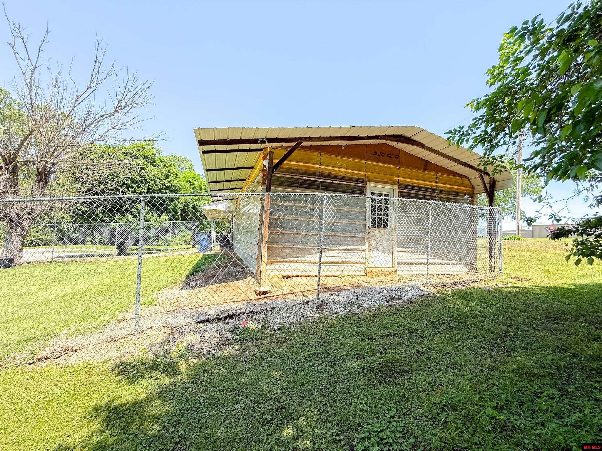 708 COOPER ESTATES DRIVE Mountain Home, AR