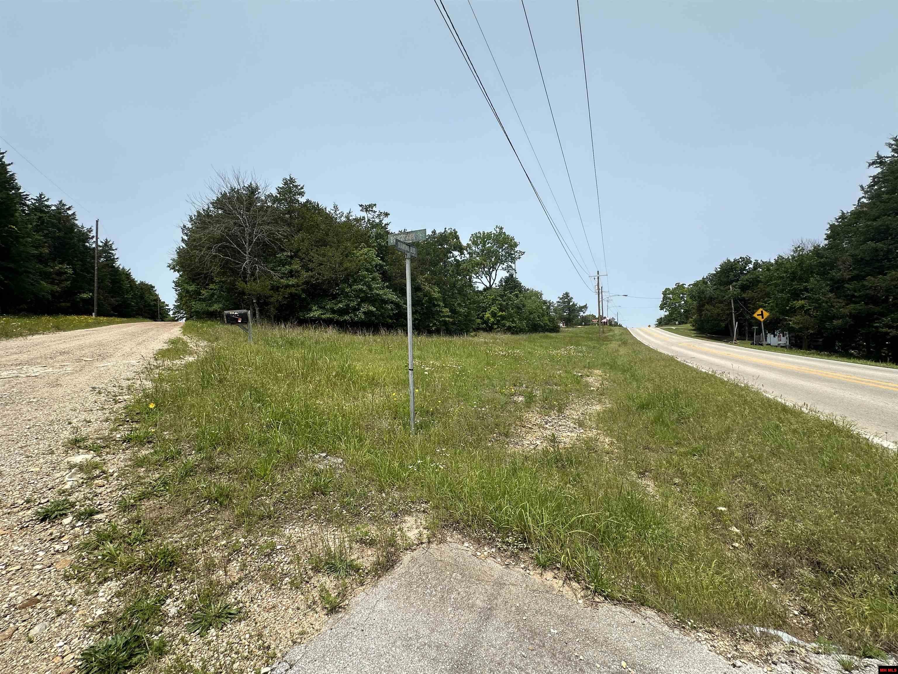 775-00832-000 Somonauk Drive