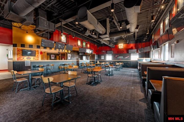 1195 HOMETOWN COMMONS Mountain Home, AR