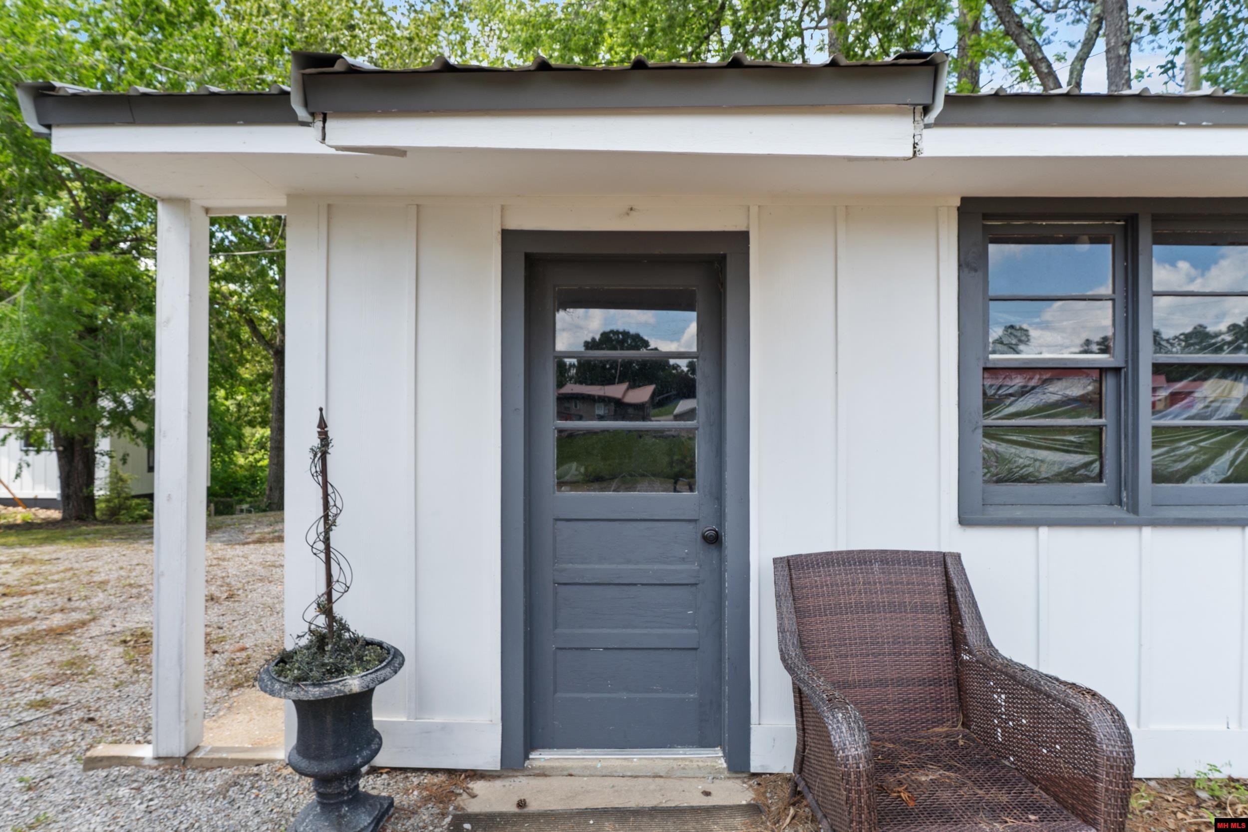 10897 HWY 5 SOUTH Salesville, AR