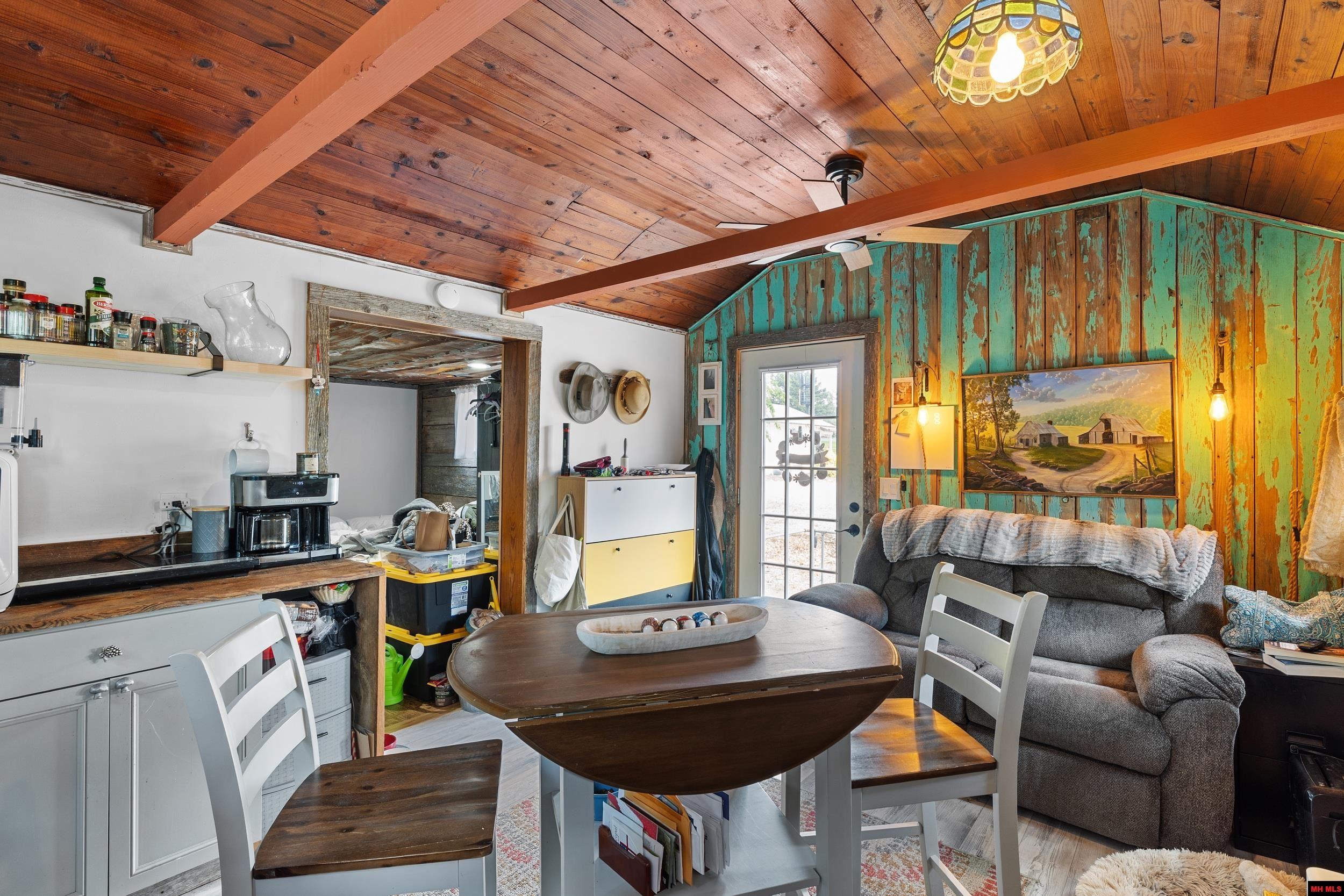 10897 HWY 5 SOUTH Salesville, AR