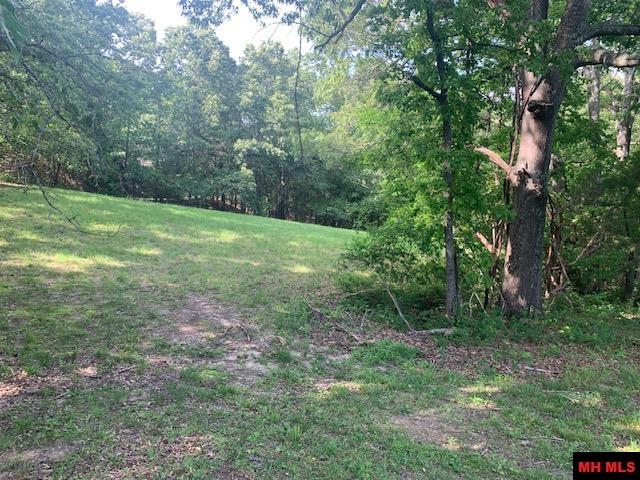 001-04806-002 Colonial Lane