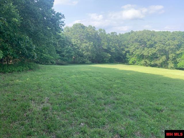 001-04806-002 Colonial Lane