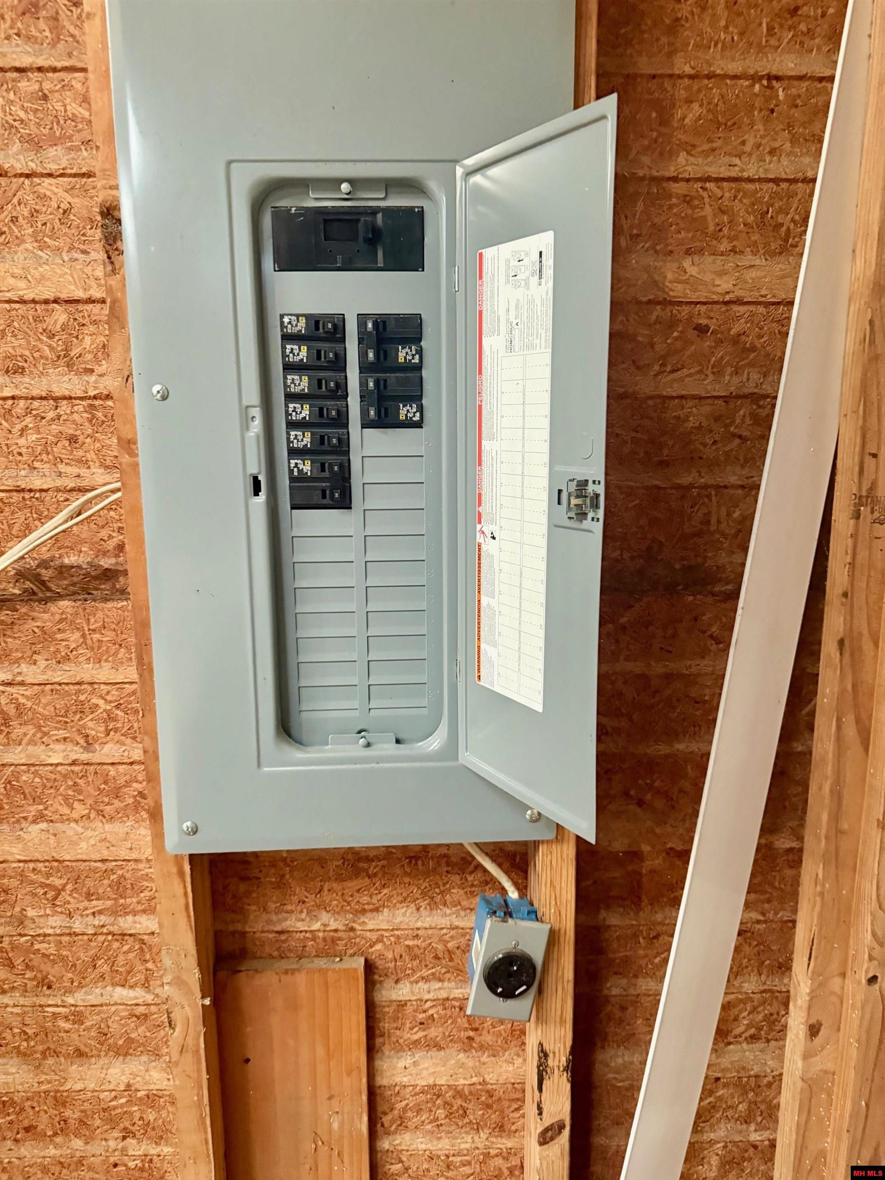 2236 Central Boulevard