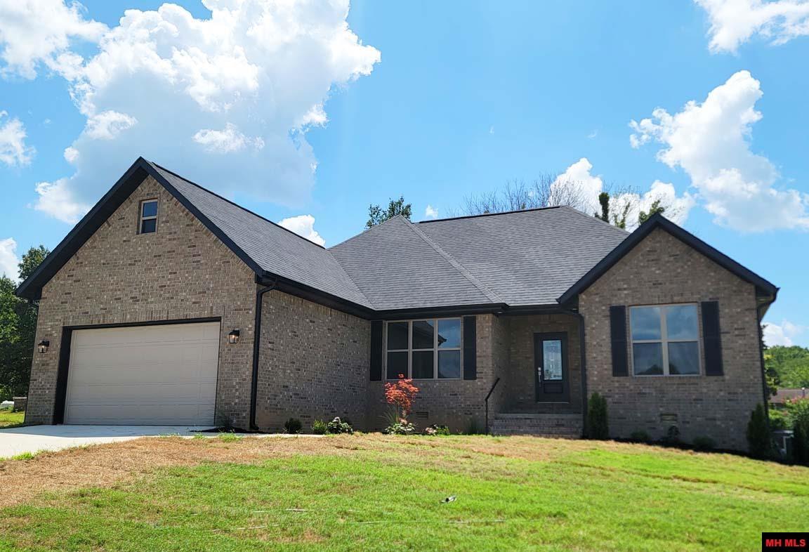 238 S SHEEKS DRIVE | Mountain Home, AR