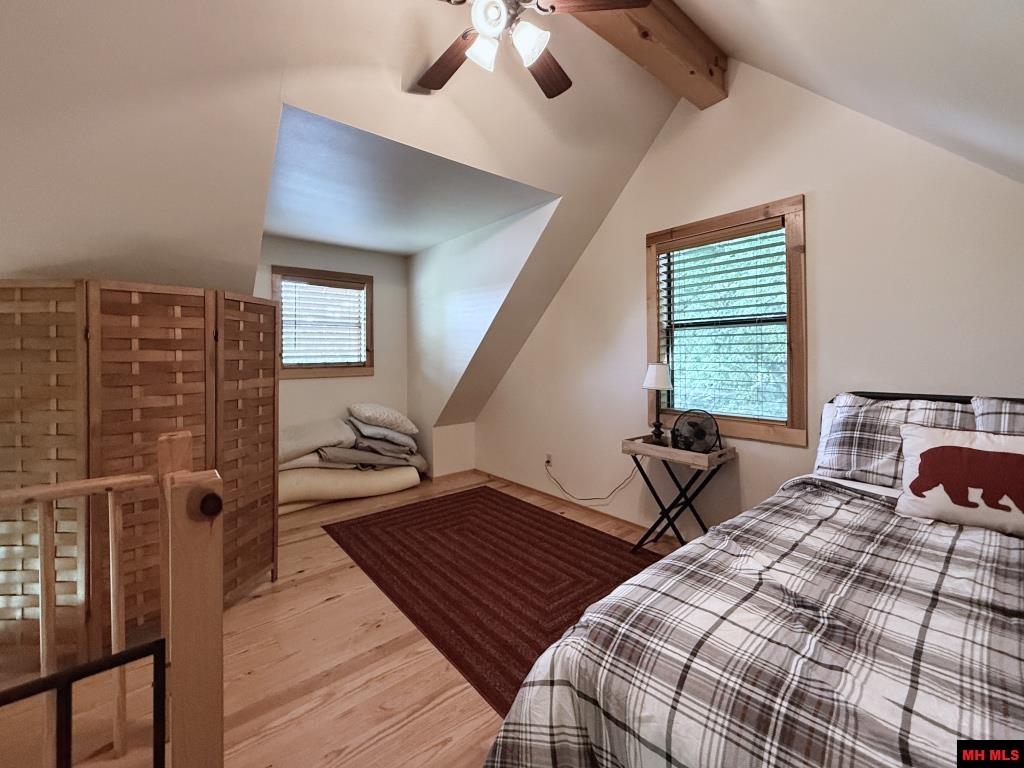 1 Mullett's Landing Road