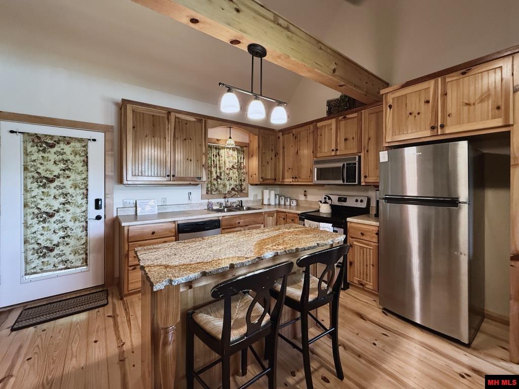 1 Mullett's Landing Road