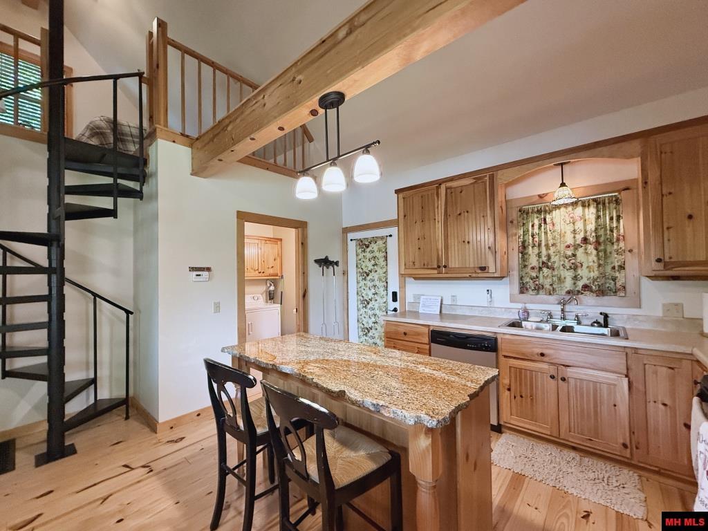 1 Mullett's Landing Road