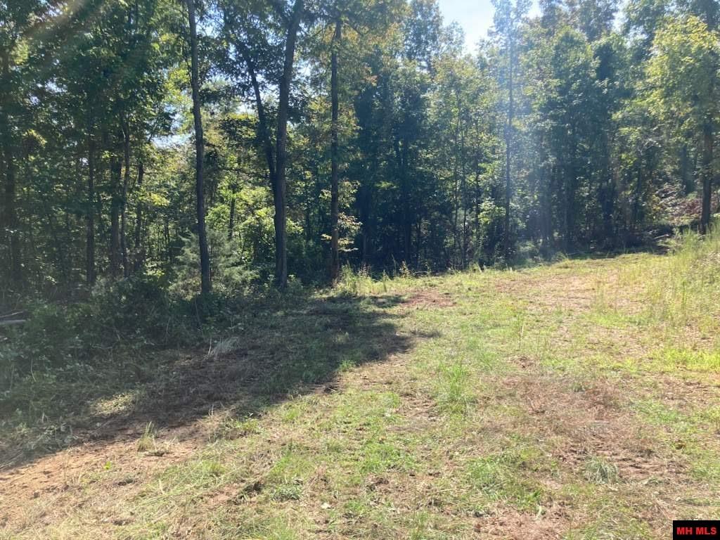 6518 Tomahawk Church Road