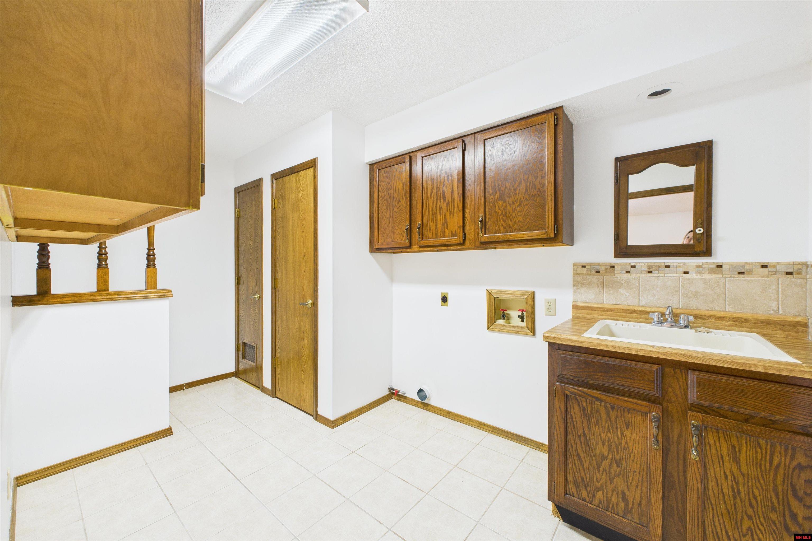 310 Leatherwood Circle