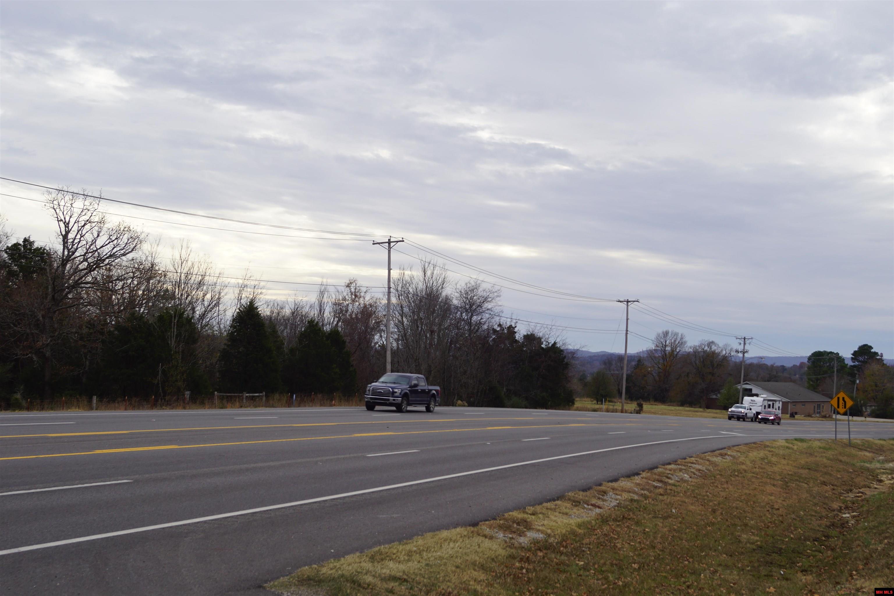 1177 HWY 62 Cotter, AR