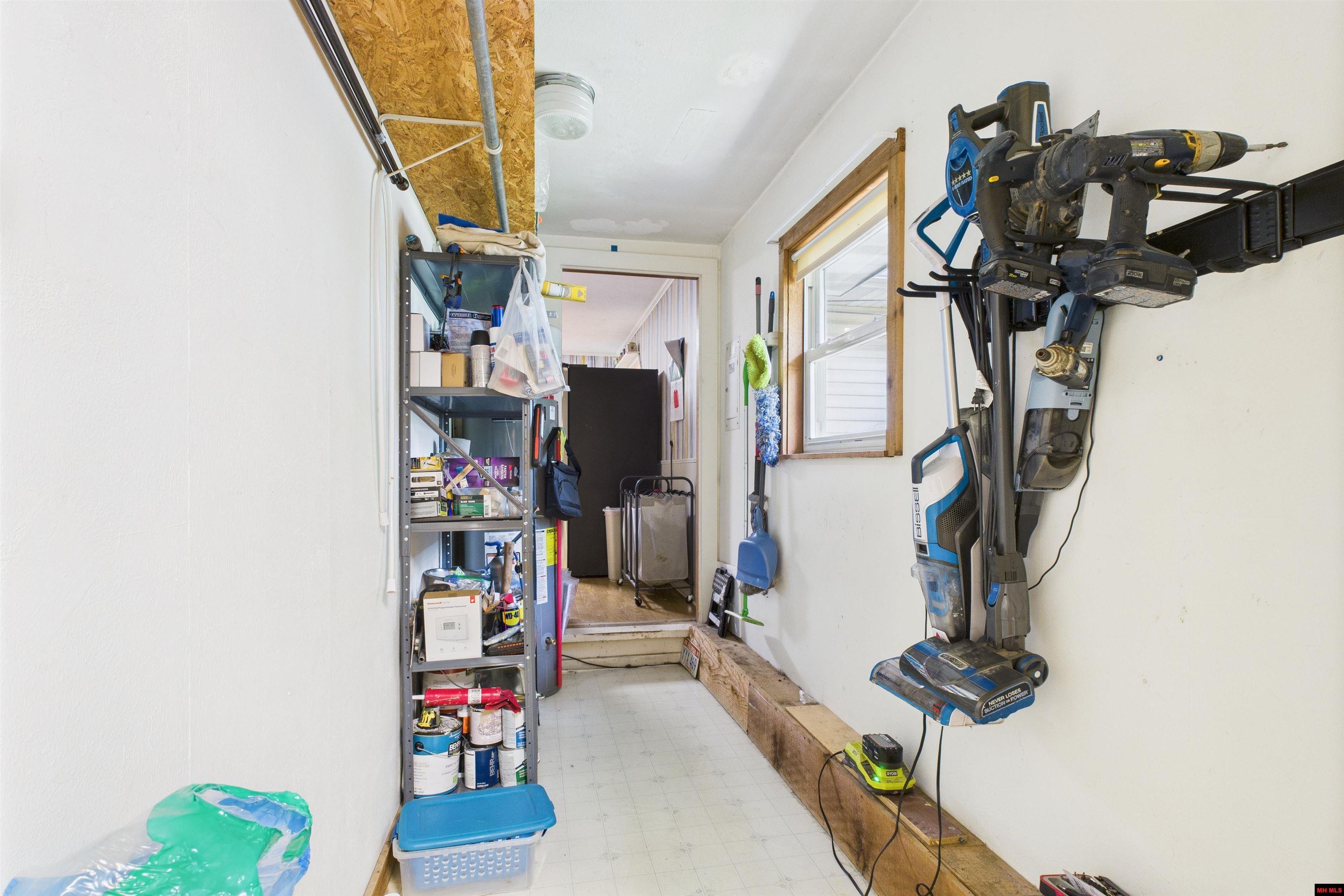 611 N College Street