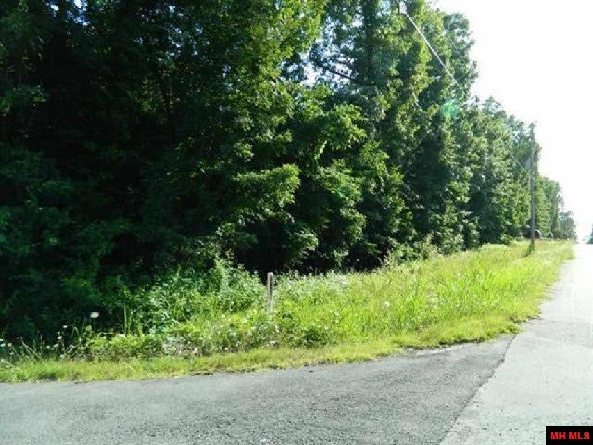 Lots 1-4 Walnut Avenue