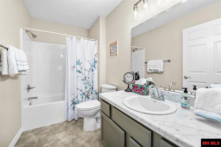 2006 Silver Bay Court