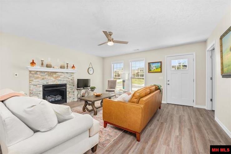 2010 Silver Bay Court