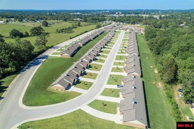 2019 Silver Bay Court