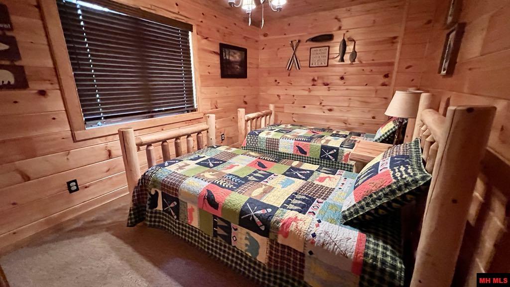 782 Diamond Bay Road