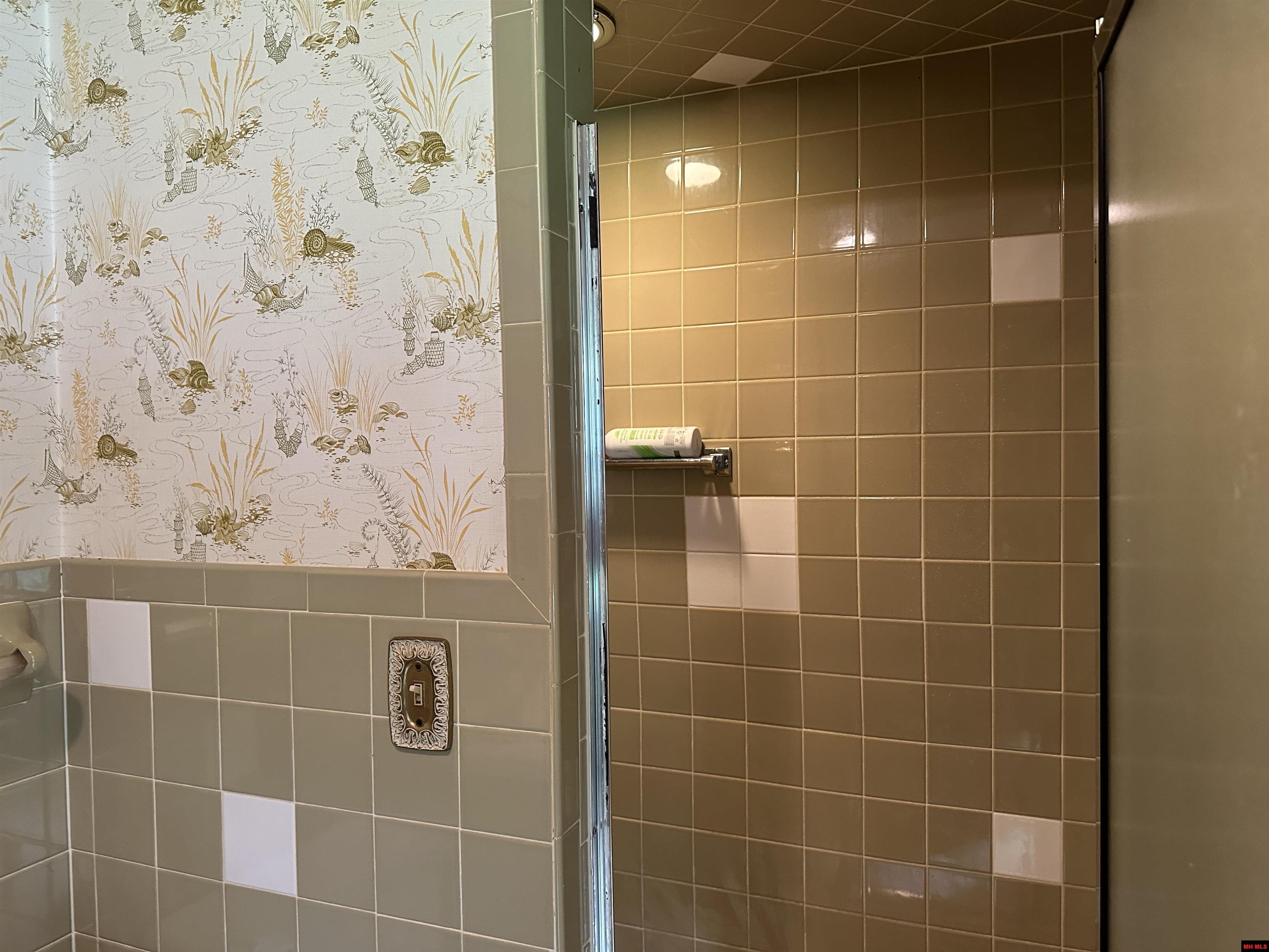 1121 MEADOWBROOK DRIVE Mountain Home, AR