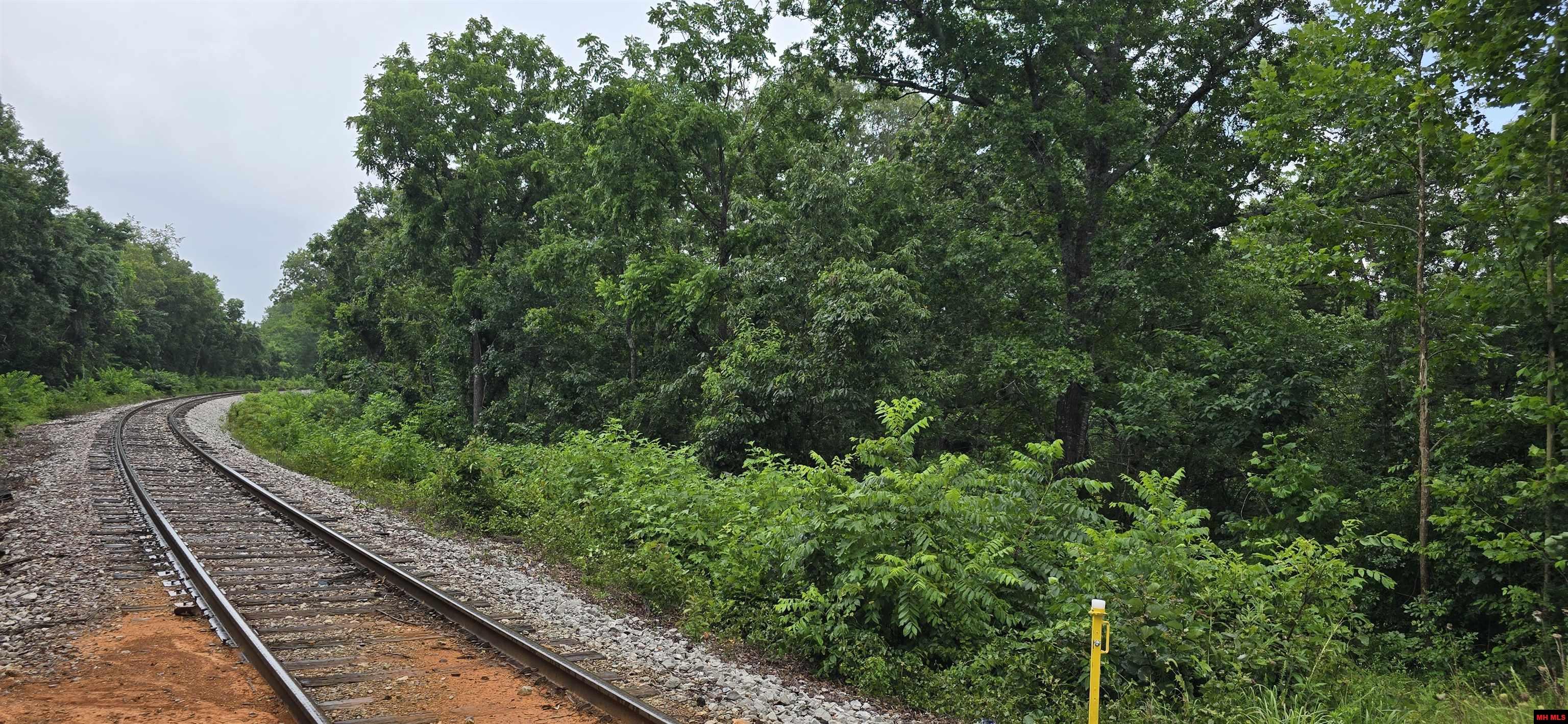 001-05384-002 Hwy 62/412 West