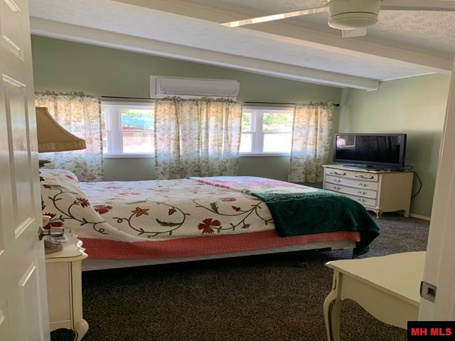 130 & 121 Ginger Lane