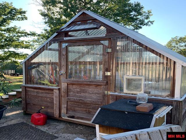 130 & 121 Ginger Lane