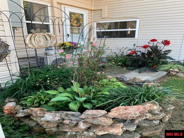 130 & 121 Ginger Lane