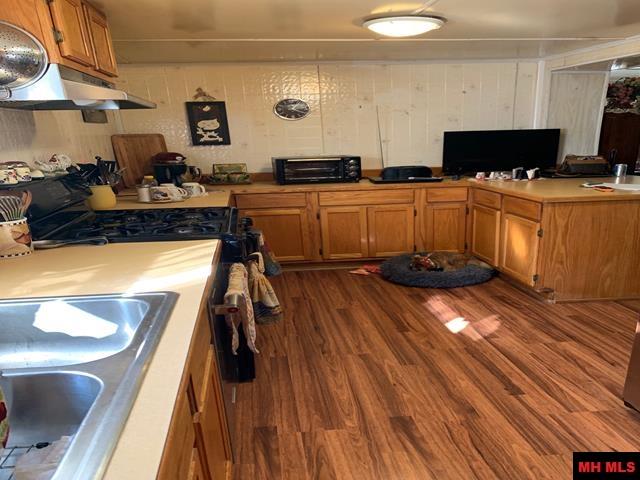 130 & 121 Ginger Lane