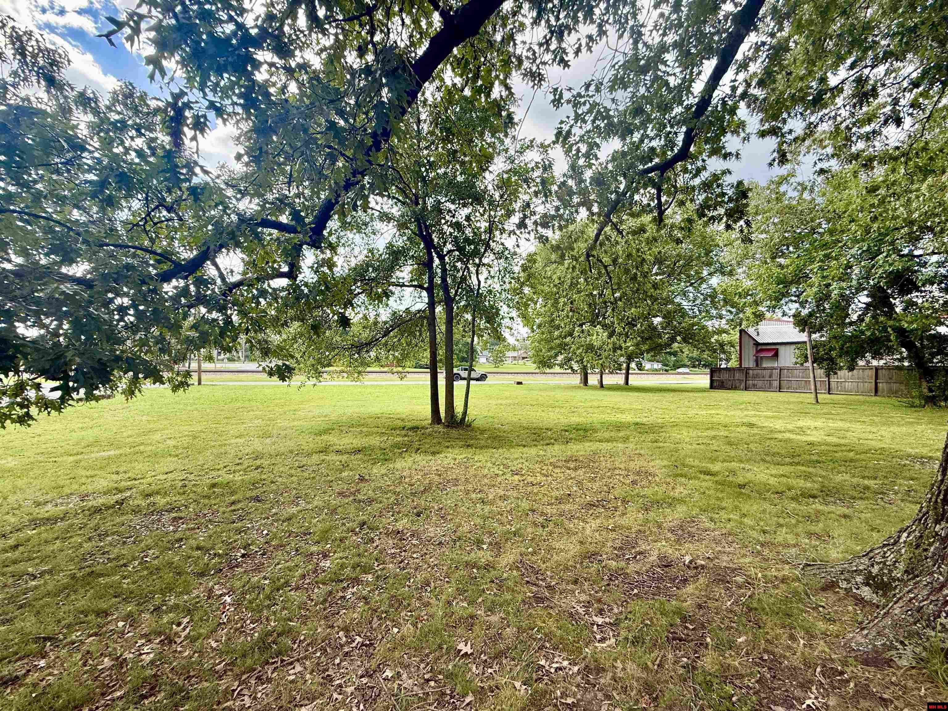 Lots 5 & 6 N Adams Street