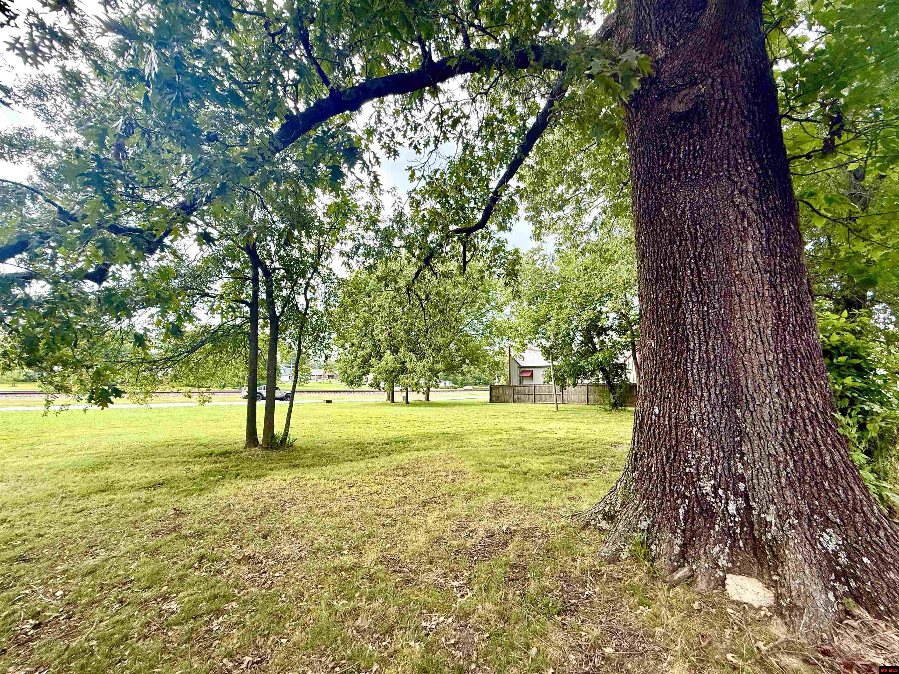 Lots 5 & 6 N Adams Street