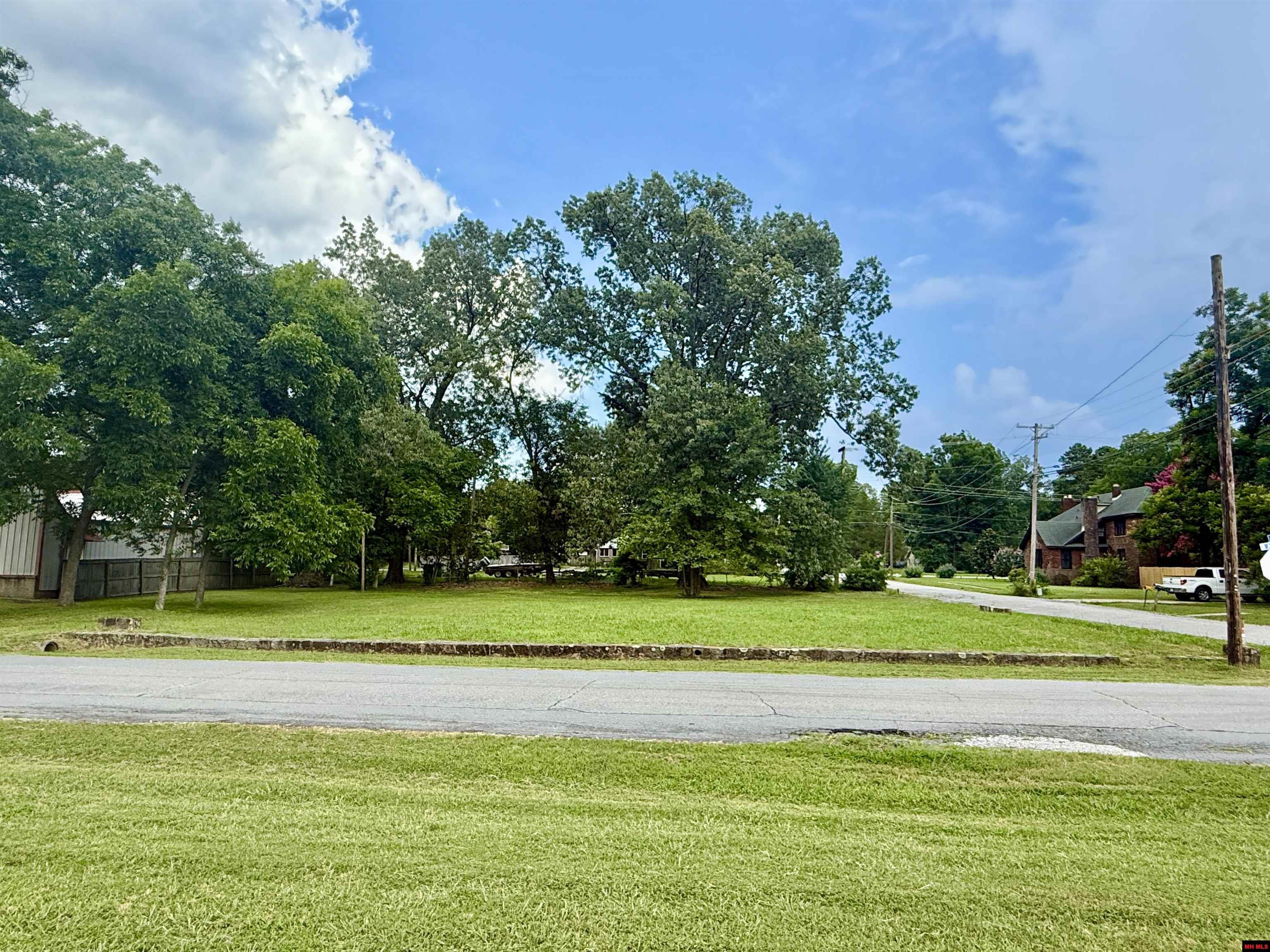 Lots 5 & 6 N Adams Street