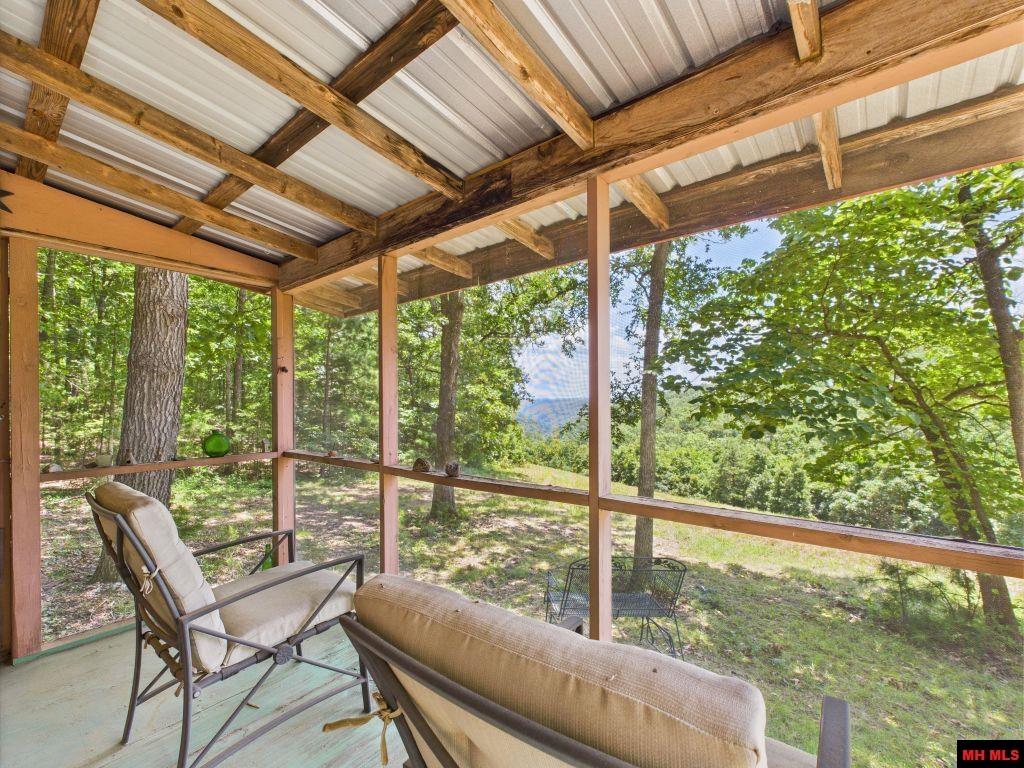 001-00673-000 Cozy Lane