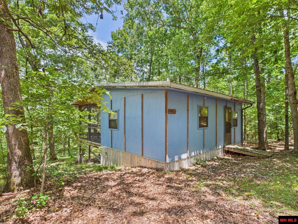 001-00673-000 Cozy Lane