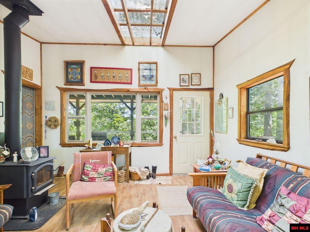 001-00673-000 Cozy Lane